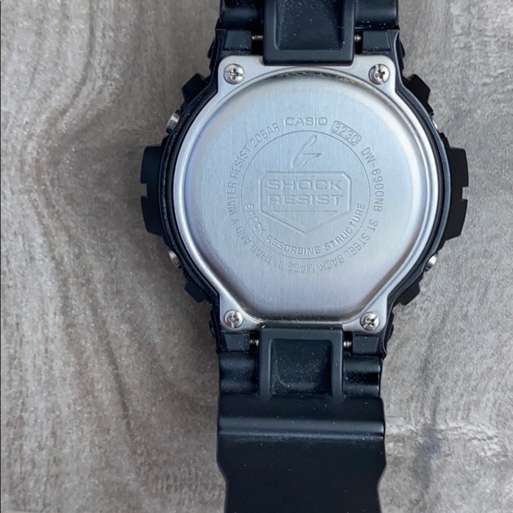 Men’s G-SHOCK watch - Picture 4 of 4